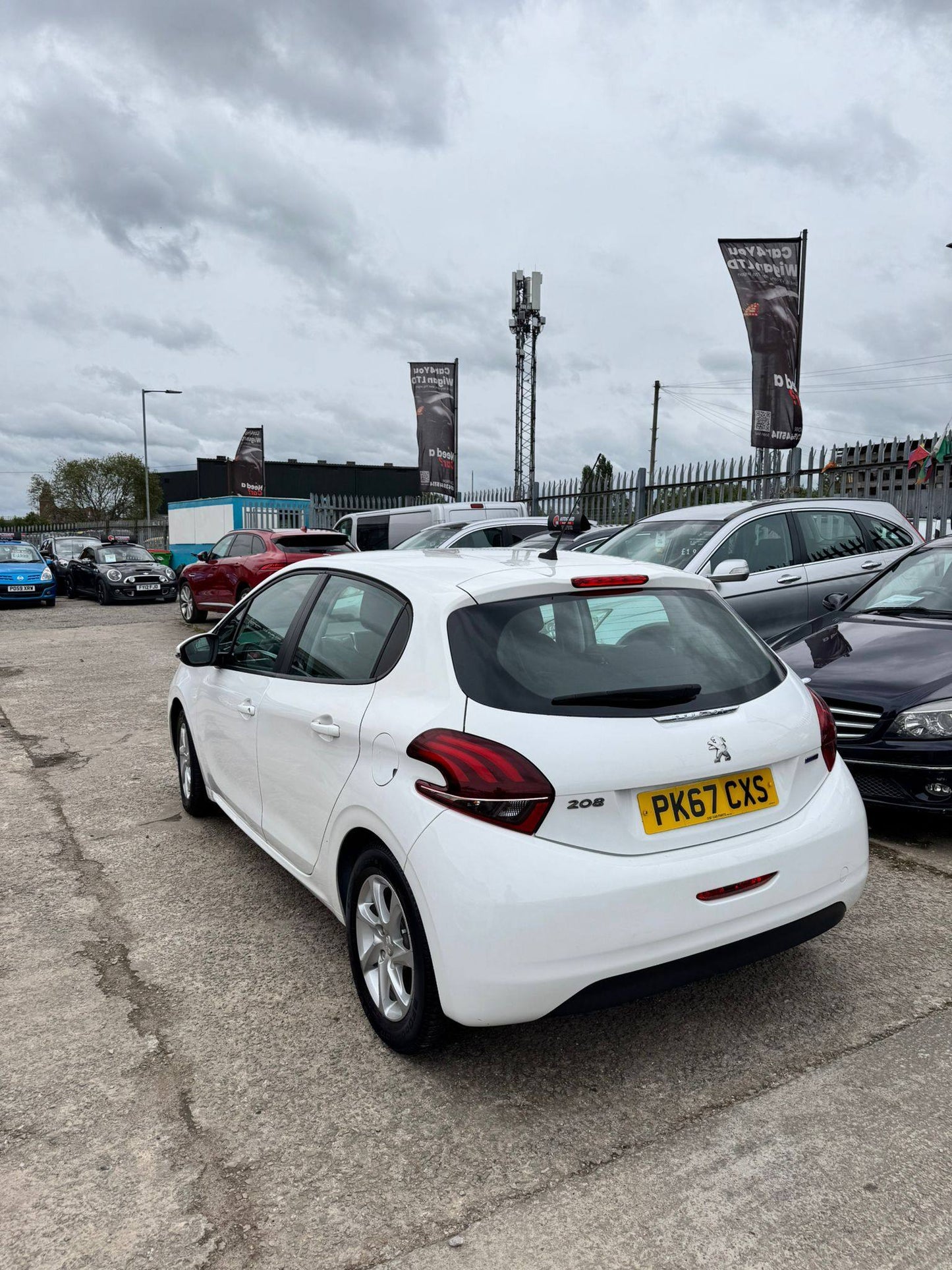 2017 - PEUGEOT 208