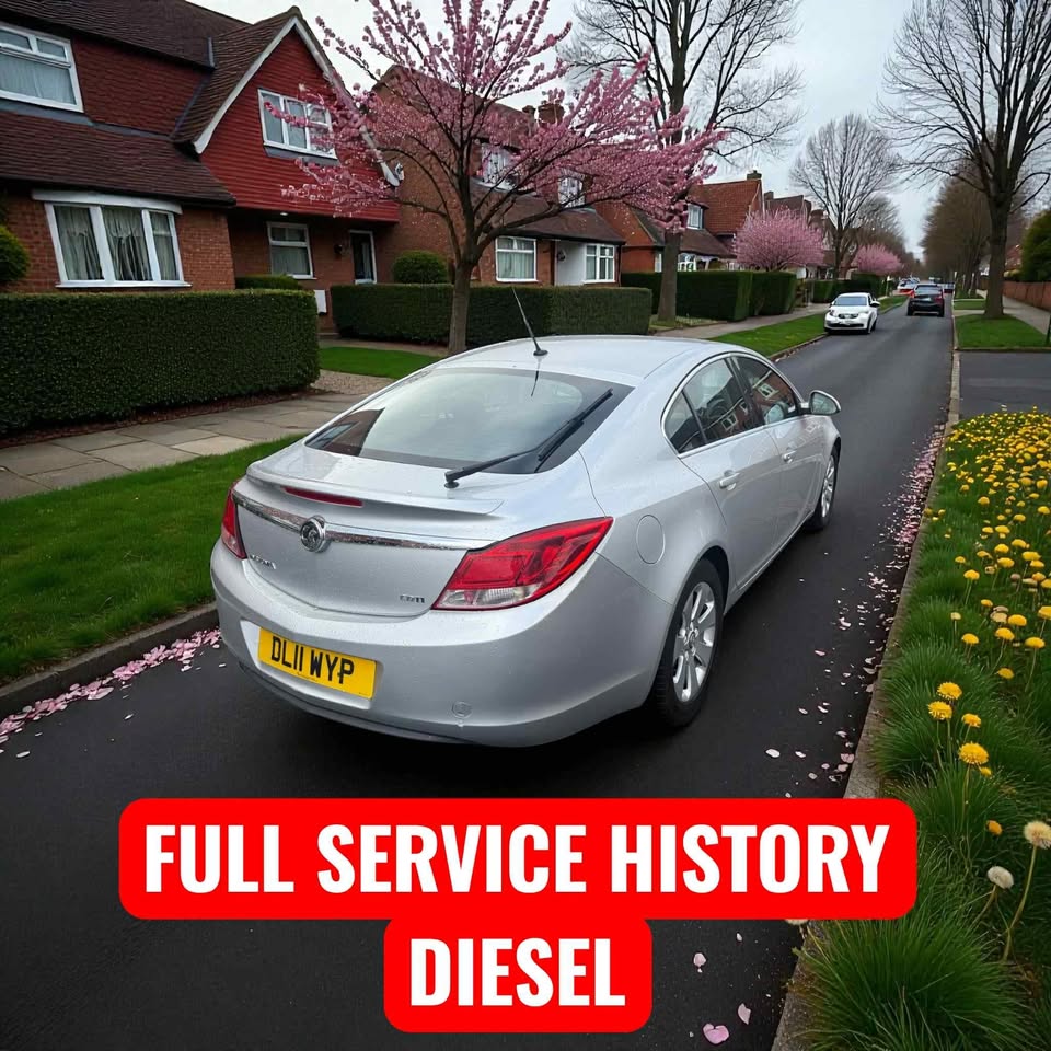 2011 - VAUXHALL INSIGNIA