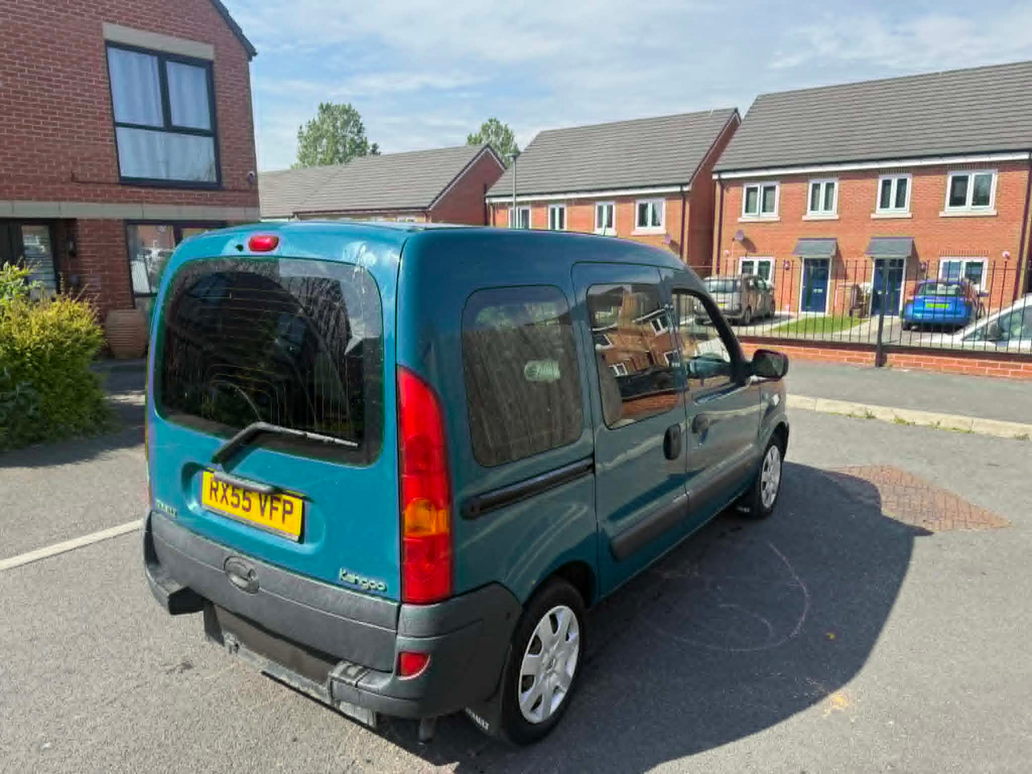 2006- RENAULT KANGOO WHEEL CHAIR AUTOMATIC