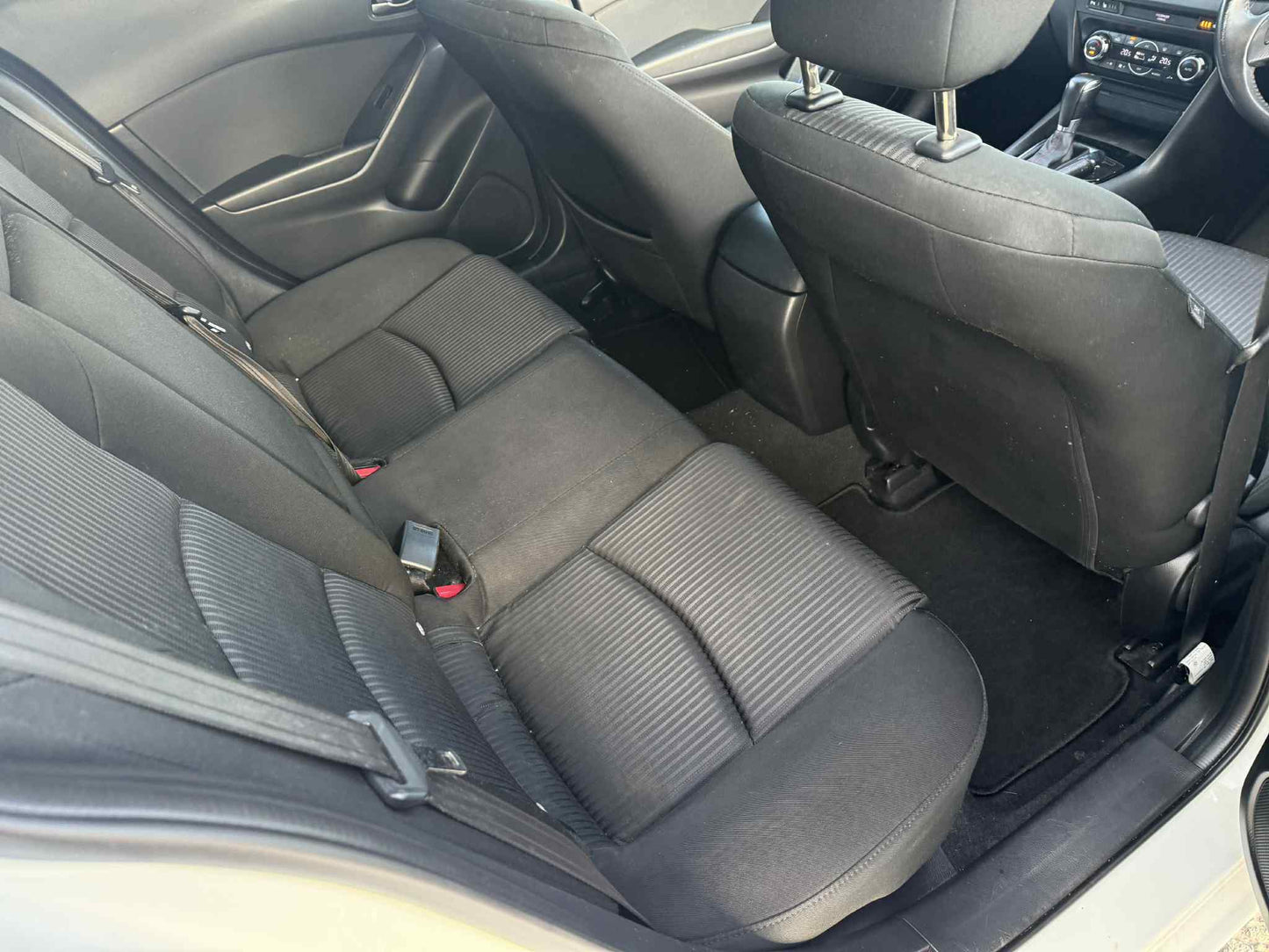 2015 - MAZDA 3 AUTOMATIC