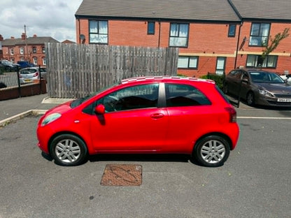 2008-TOYOTA YARIS