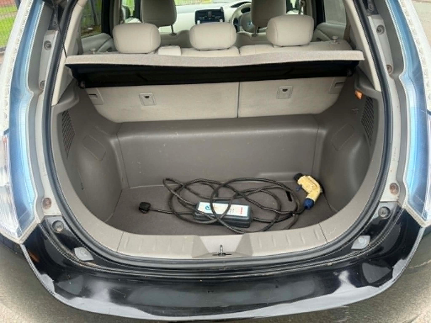 2012- NISSAN LEAF