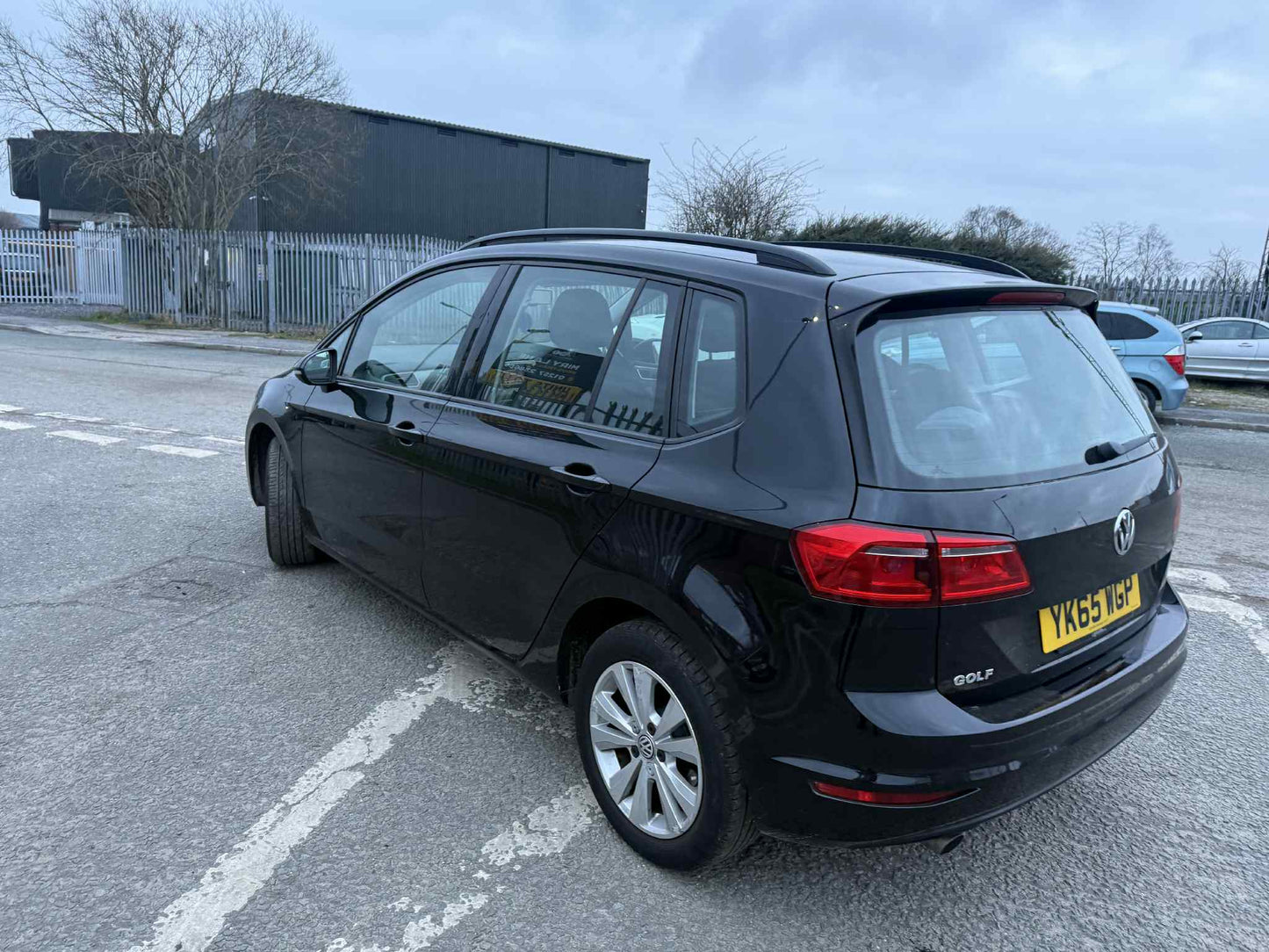 2015 - VW GOLF SV