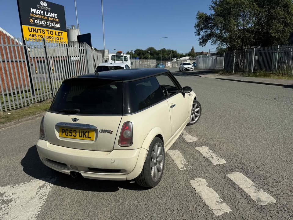 2003 - MINI COOPER S