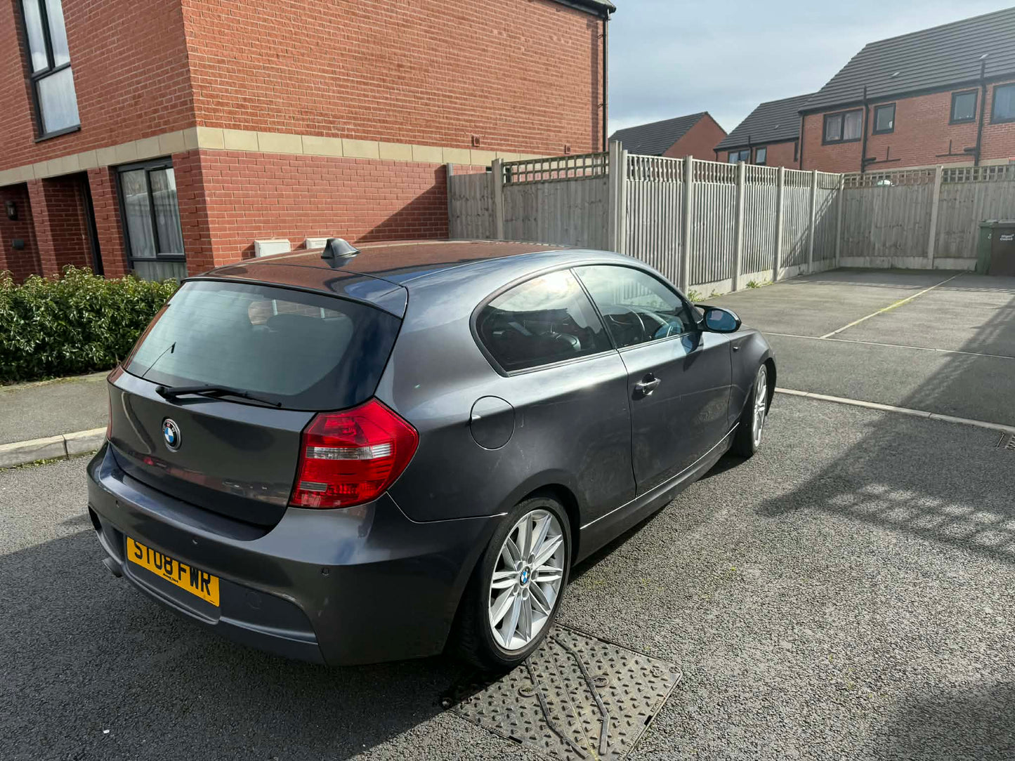 2008-BMW 1 SERIES