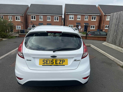 2015 - FORD FIESTA ZETEC