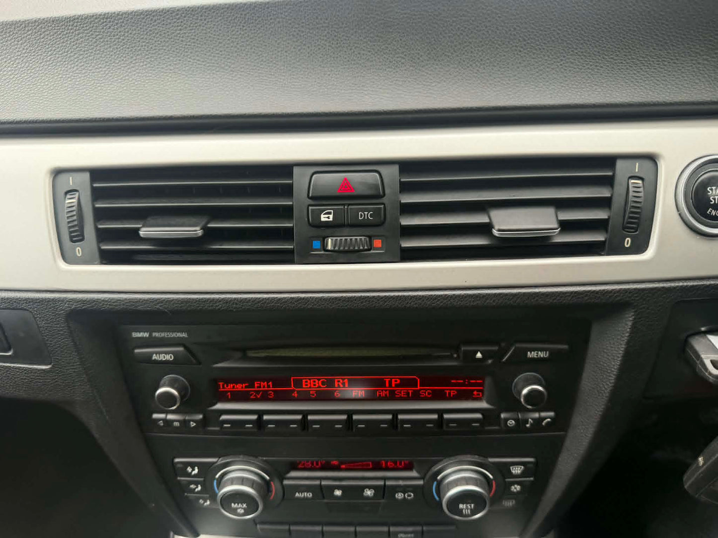 2009-BMW 3 SERIES