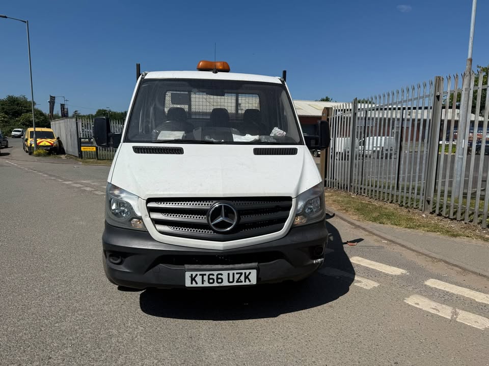 2017 - MERCEDES - BENZ SPRINTER TIPPER