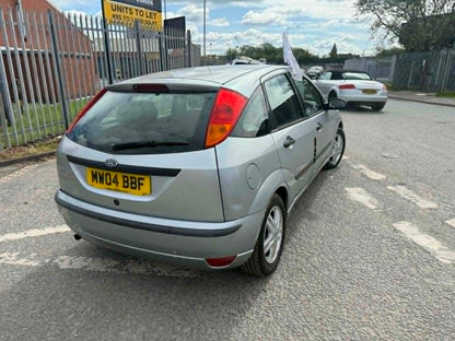 2004- FORD FOCUS