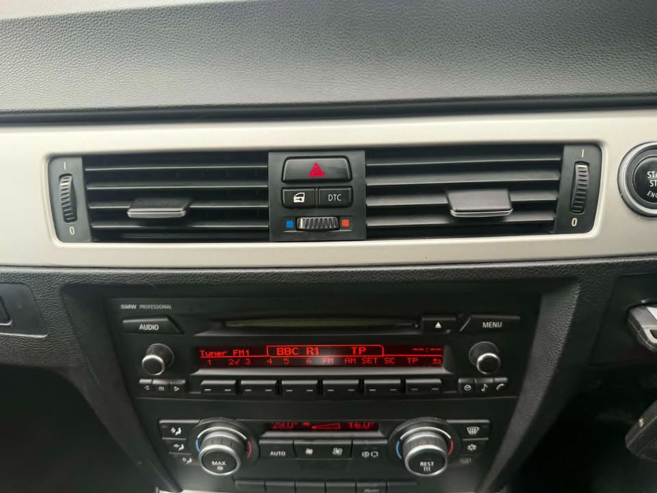2009-BMW 3 SERIES