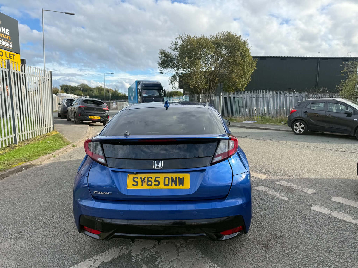 2015-HONDA CIVIC