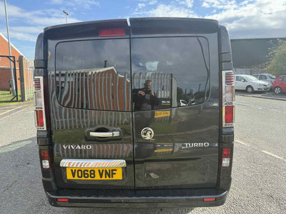 2018 - VAUXHALL VIVARO 9 SESTER BUS