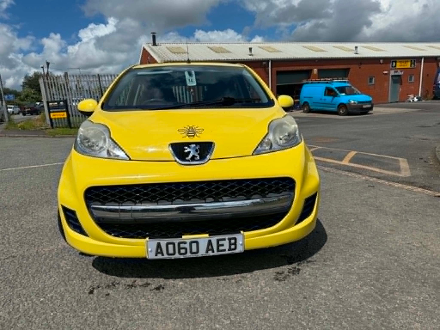 2010-PEUGEOT 107