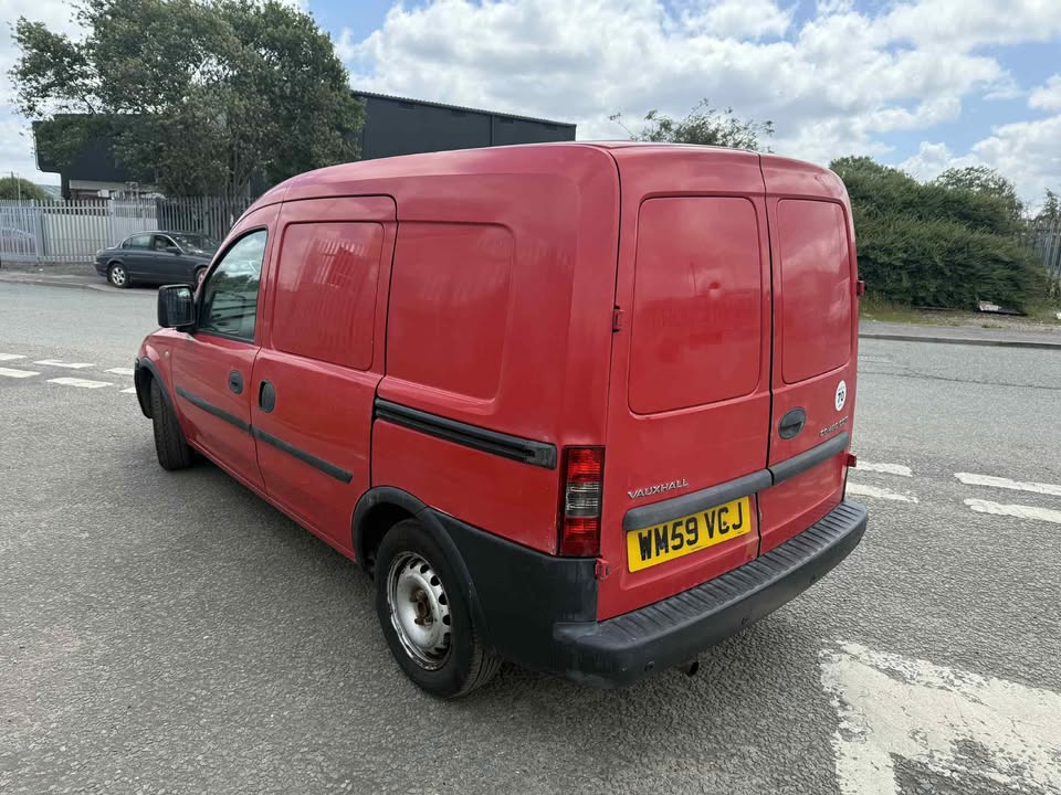 2010 VAUXHALL COMBO