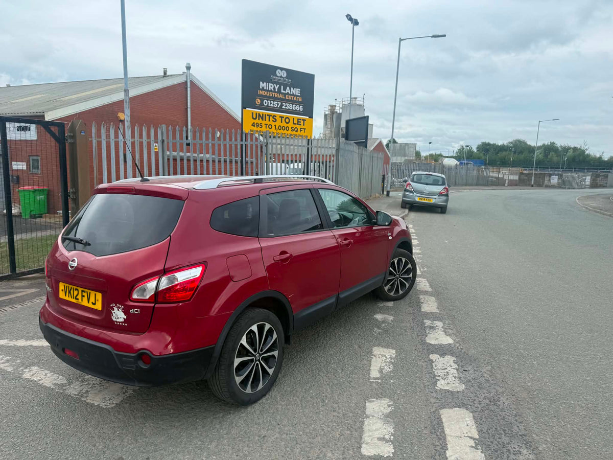 2012-NISSAN QASHQAI PLUS 2