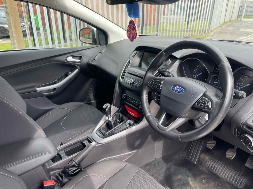 2018 - FORD FOCUS