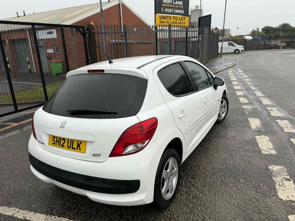 2012 -PEUGEOT 207