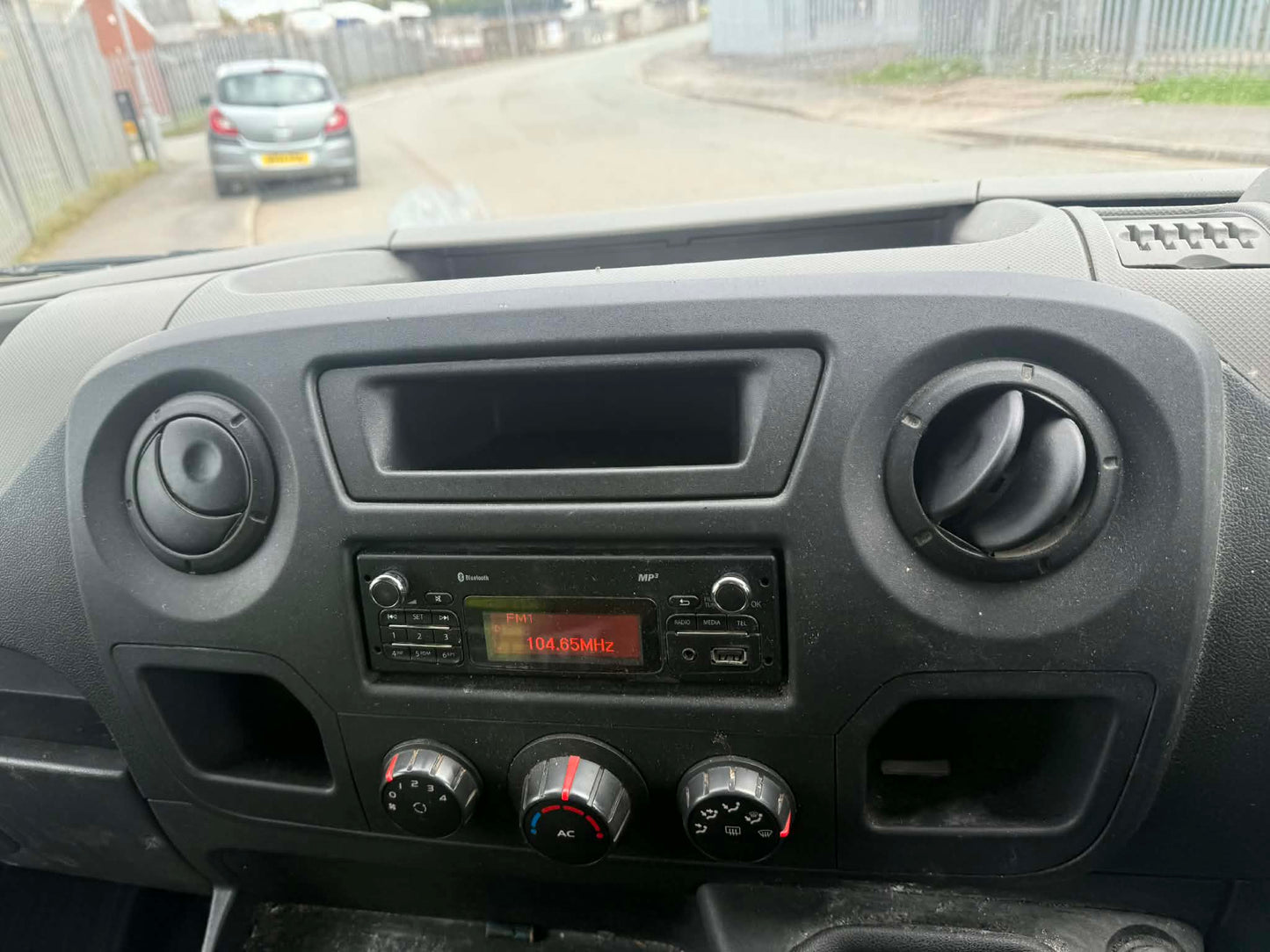 2013 RENAULT MASTER VAN