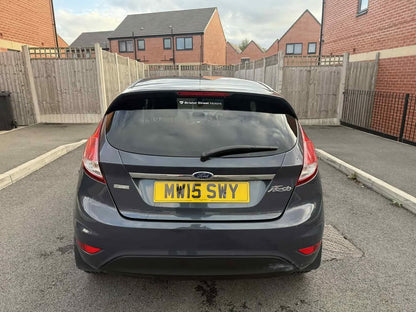 2015 - FORD FIESTA