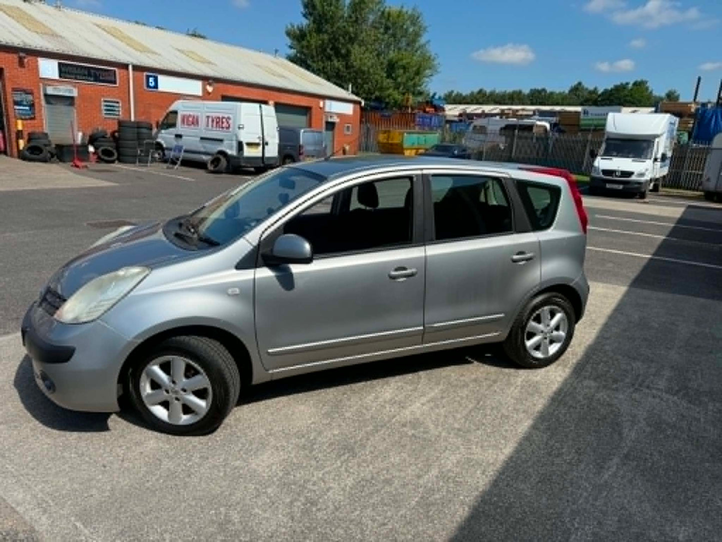 2006 - NISSAN NOTE SE