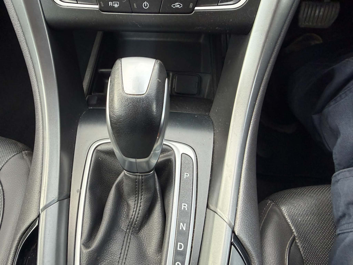2015-FORD MONDEO AUTOMATIC