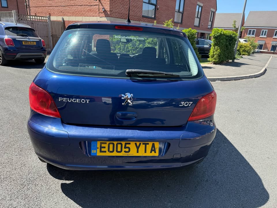 2005 -  PEUGEOT 307