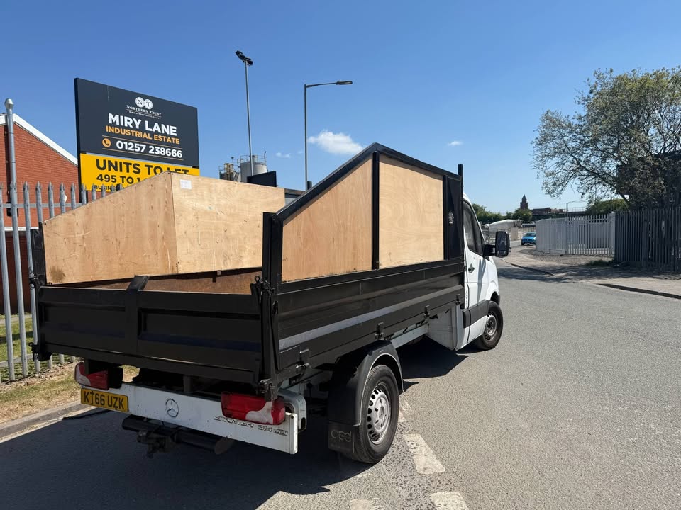 2017 - MERCEDES - BENZ SPRINTER TIPPER