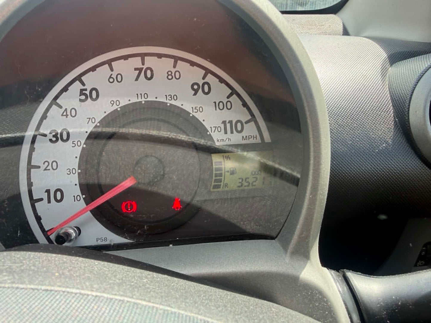 2010-PEUGEOT 107