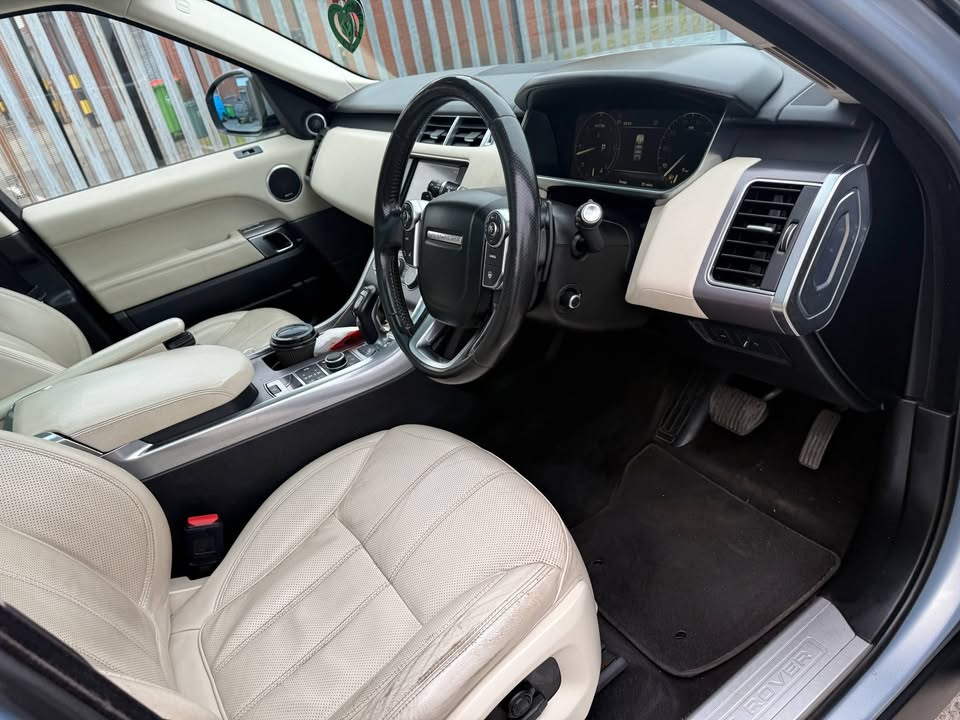 2015 LAND ROVER SPORT