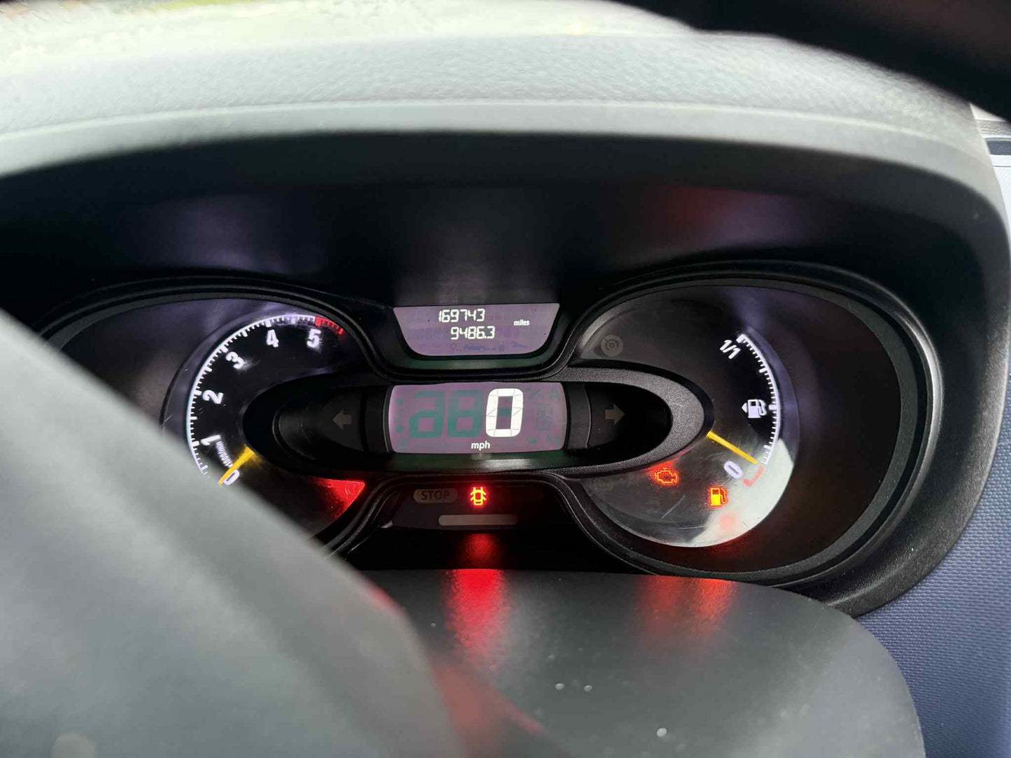 2015 - VAUXHALL VIVARO DIESEL