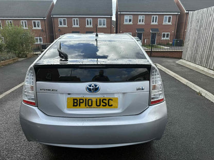 2010- TOYOTA PRIUS