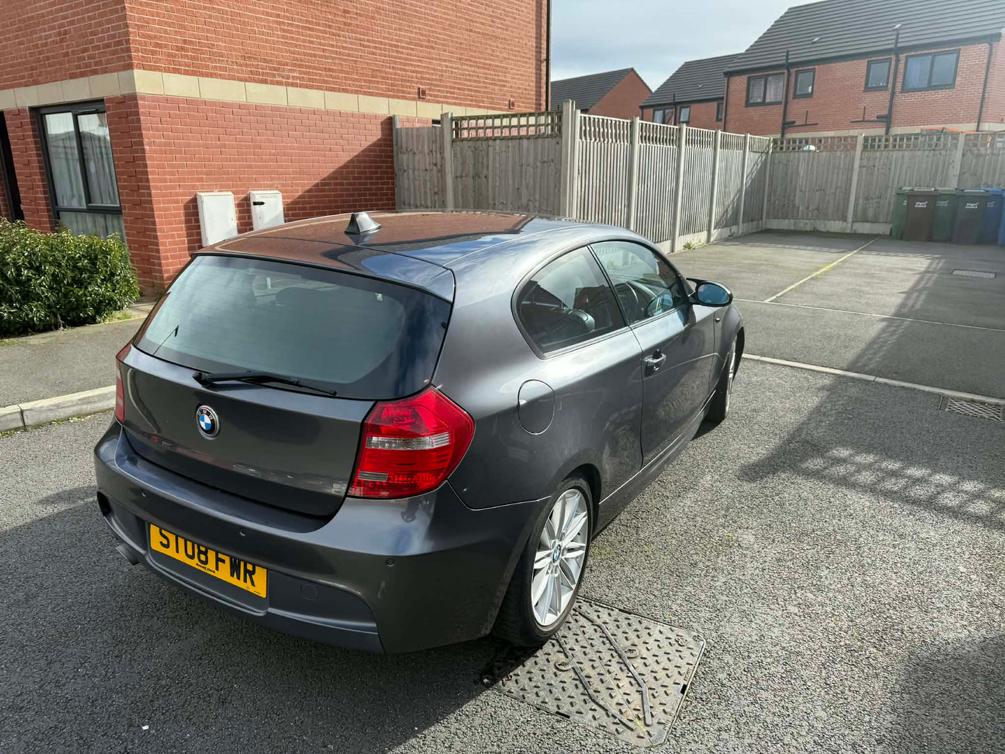 2008-BMW 1 SERIES