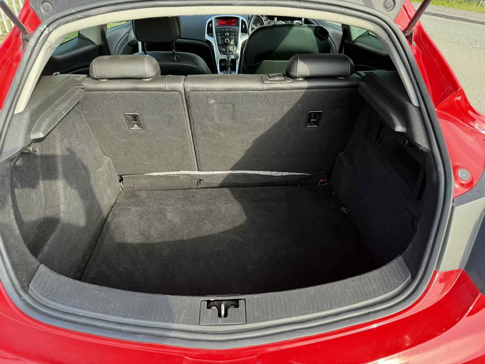 2013 - VAUXHALL ASTRA