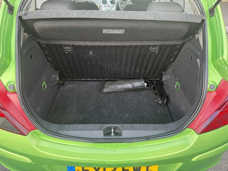 2012 - VAUXHALL CORSA