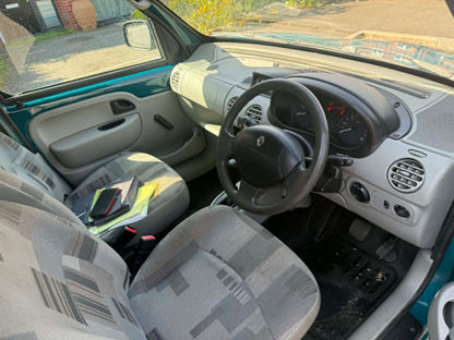 2006- RENAULT KANGOO WHEEL CHAIR AUTOMATIC