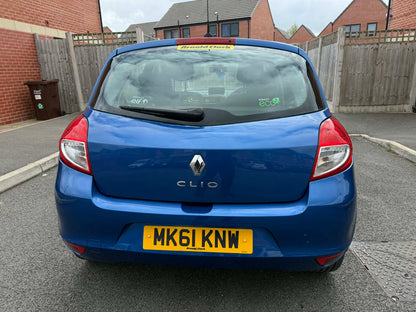 2011- RENAULT CLIO TOMTOM