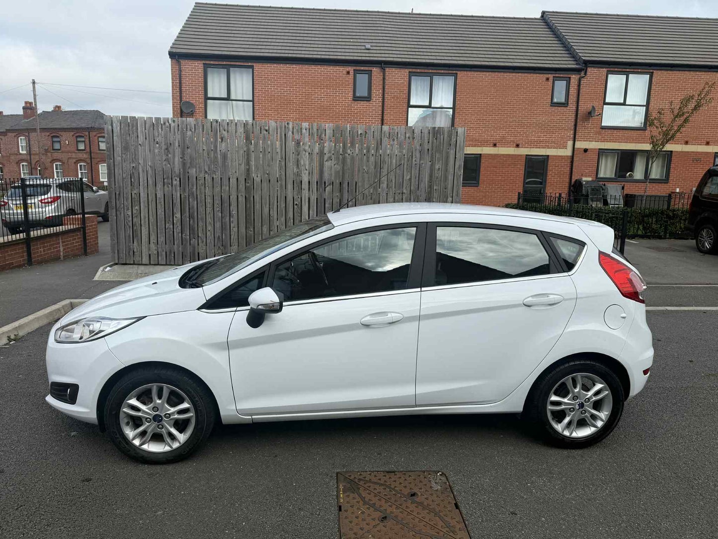 2015 - FORD FIESTA ZETEC