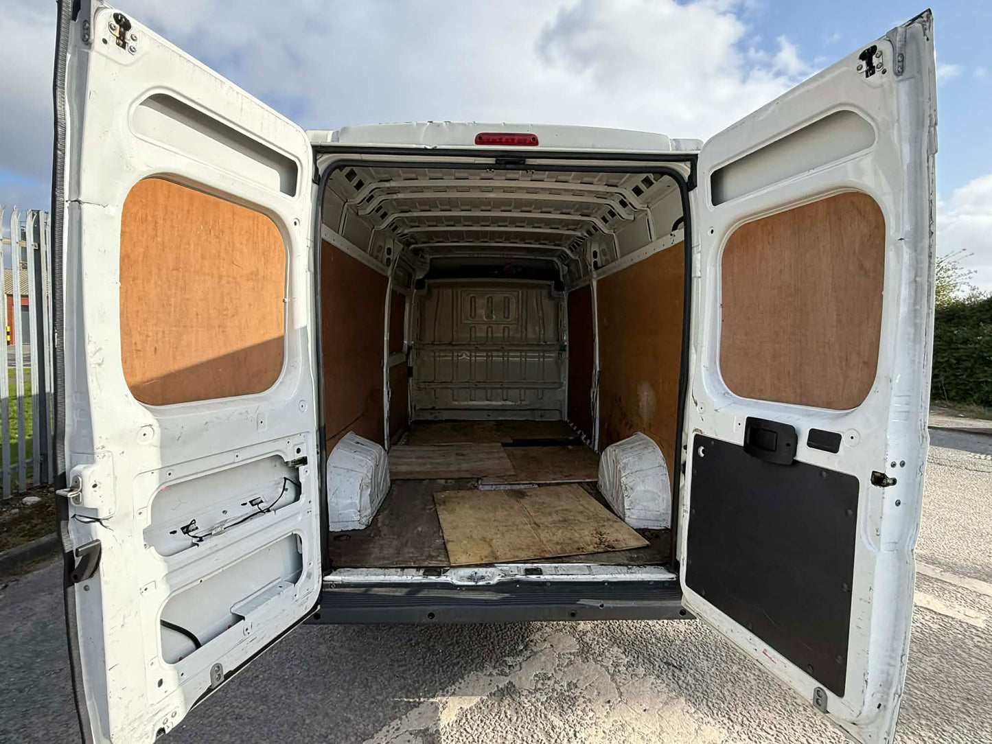 2016- PEUGEOT BOXER VAN