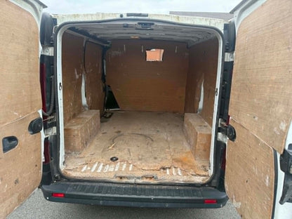 2015-VAUXHALL VIVARO