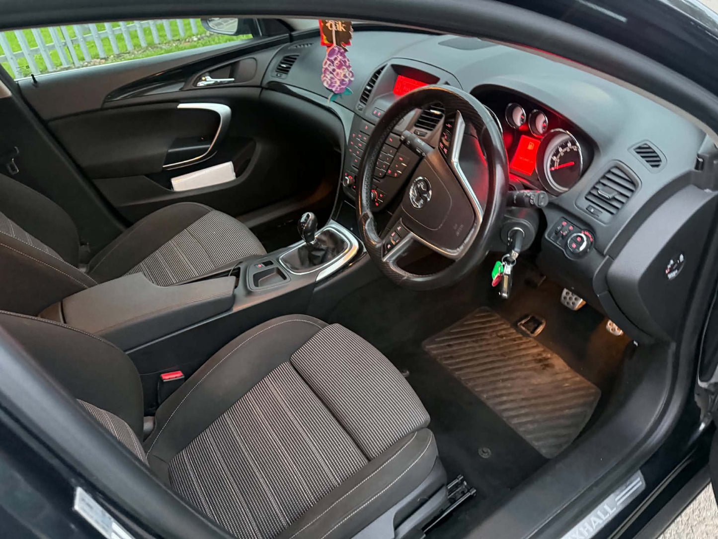 2012-VAUXHALL INSIGNIA