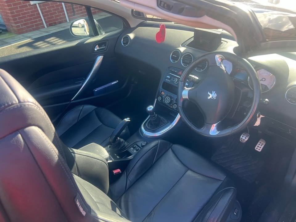 2014 peugeot 308 cc