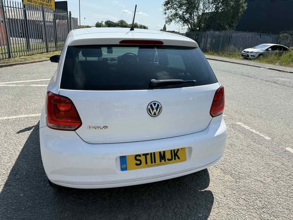 2011 - VOLKSWAGEN POLO