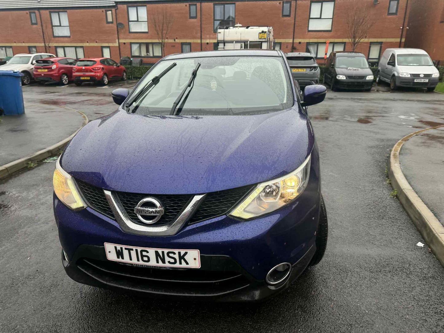 2016 - NISSAN QASHQAI PETROL