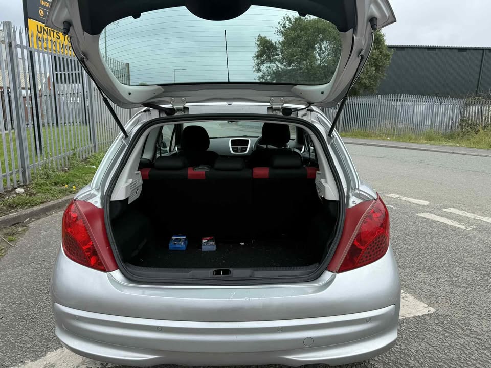 2009 - PEUGEOT 207 VERVE