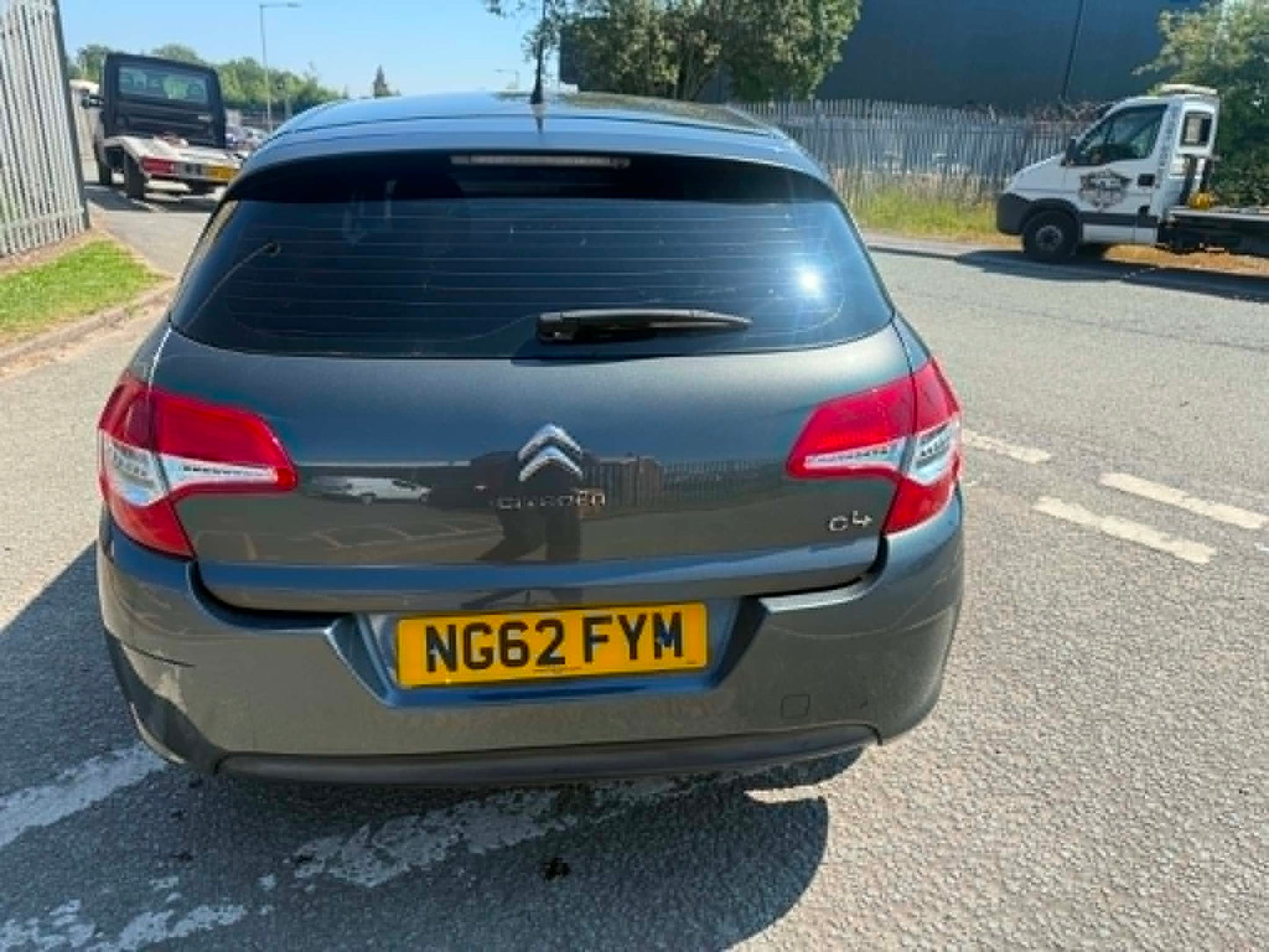 2013-CITROEN C4