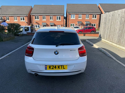 2013-BMW 1 SPORT