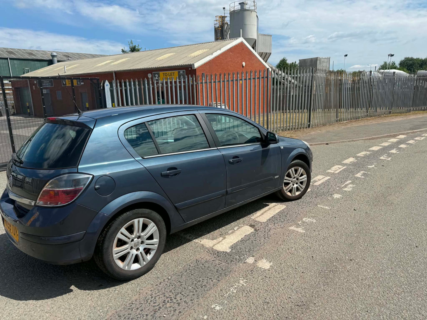 2009-VAUXHALL ASTRA