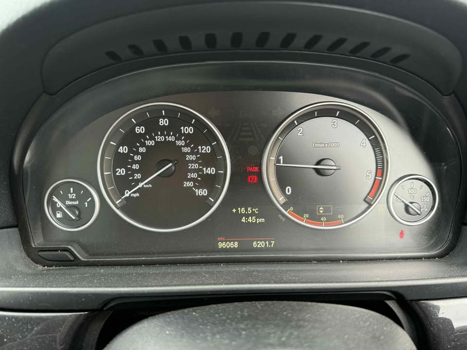 2010 - BMW SERIES 5