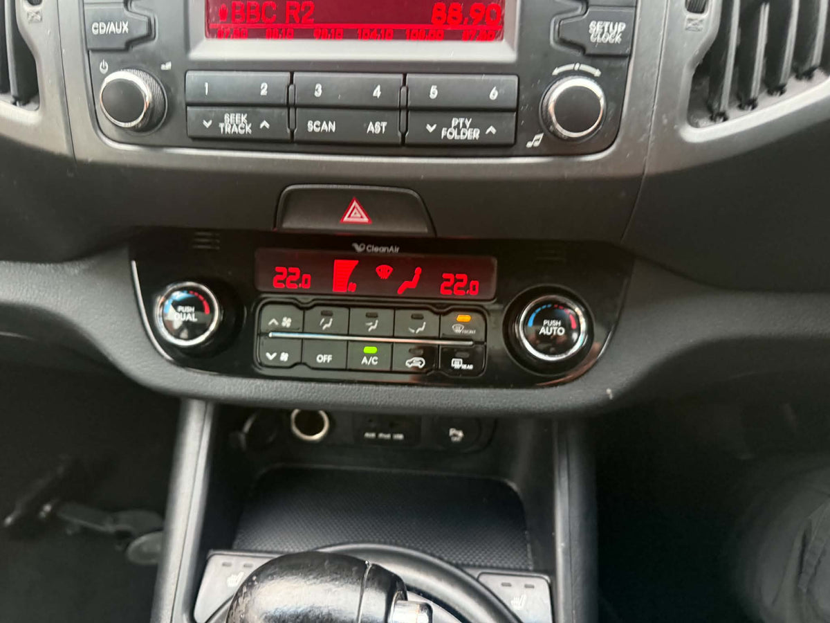 2011-KIA SPORTAGE