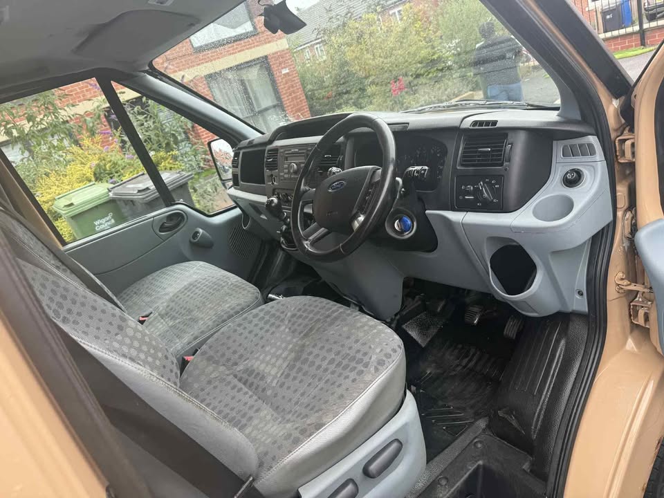 2012 - FORD TRANSIT